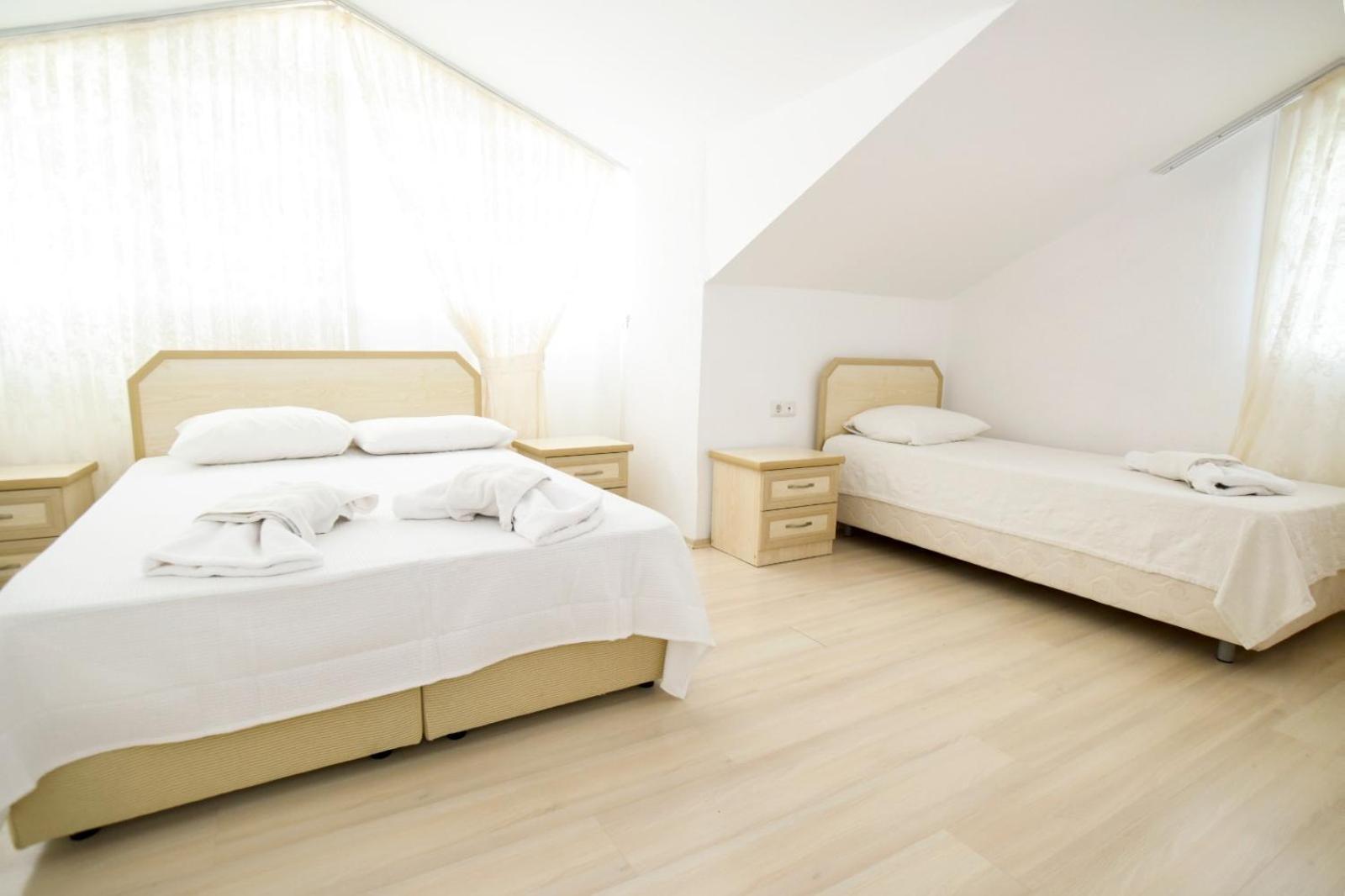 Kekik Azure Homes Oeluedeniz Fethiye Kamer foto