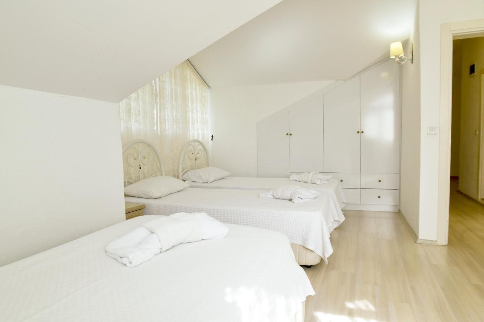 Kekik Azure Homes Oeluedeniz Fethiye Kamer foto